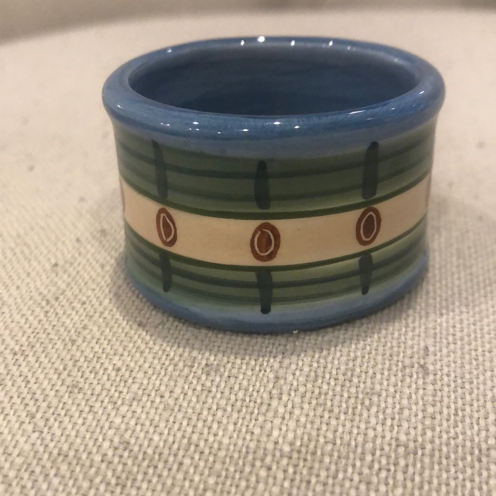 Retro Colorful Ceramic Napkin Rings Set - Picture 3 of 5